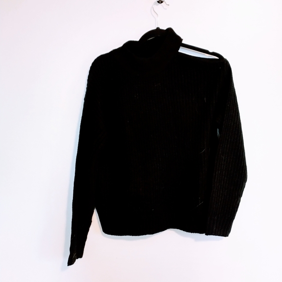 NWT ribbed off the shoulder mock sweater - Picture 2 of 7